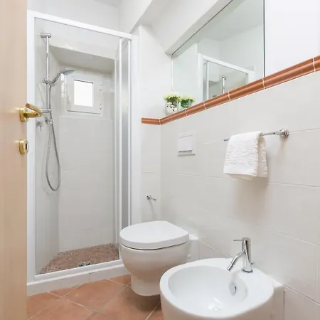 Apartman Walking 4 *